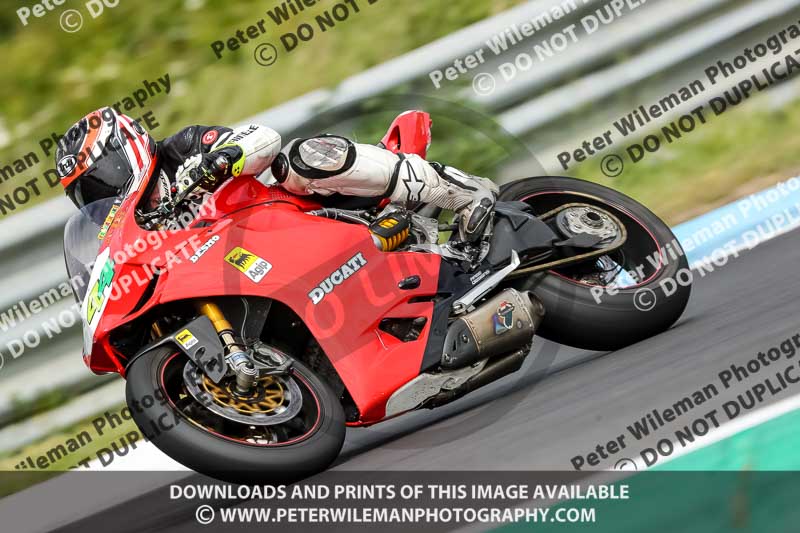 estoril;event digital images;motorbikes;no limits;peter wileman photography;portugal;trackday;trackday digital images